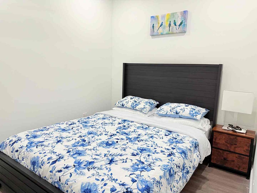 bedroom2