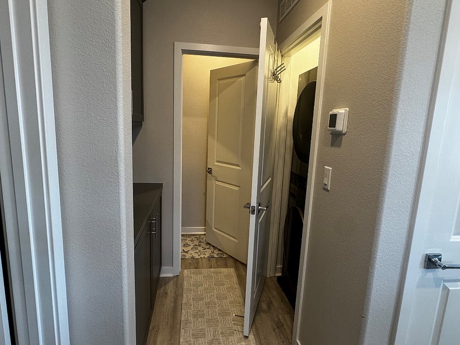 Furnished Finder property 1027316_1 photo 12