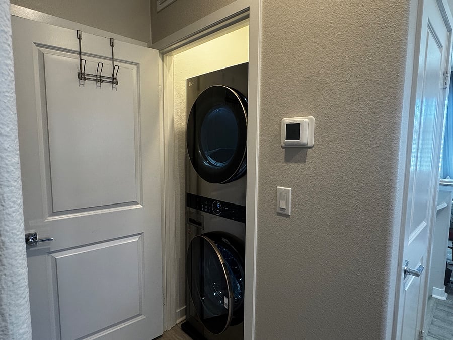 Furnished Finder property 1027316_1 photo 13