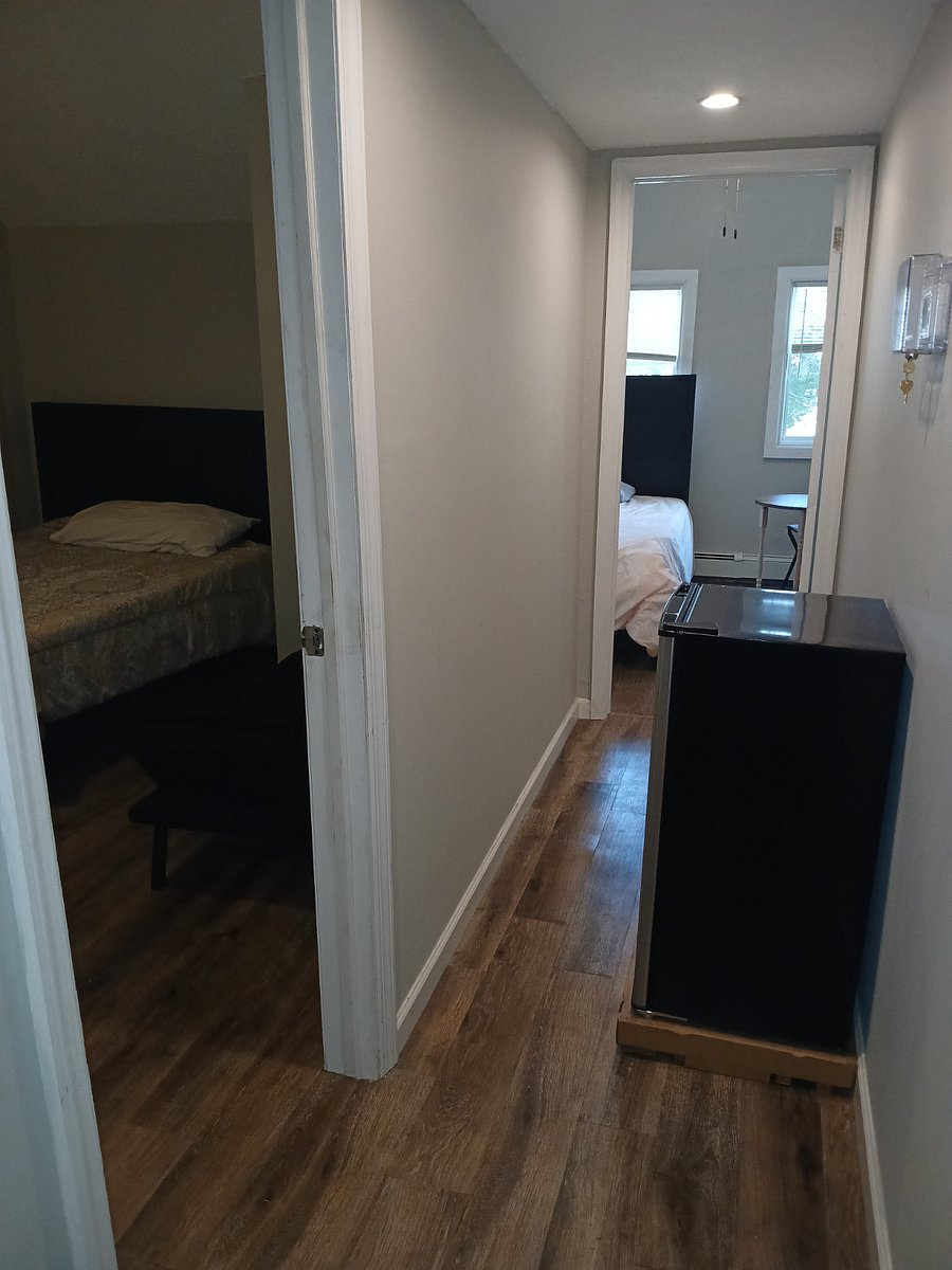 Furnished Finder property 1027319_1 photo 2