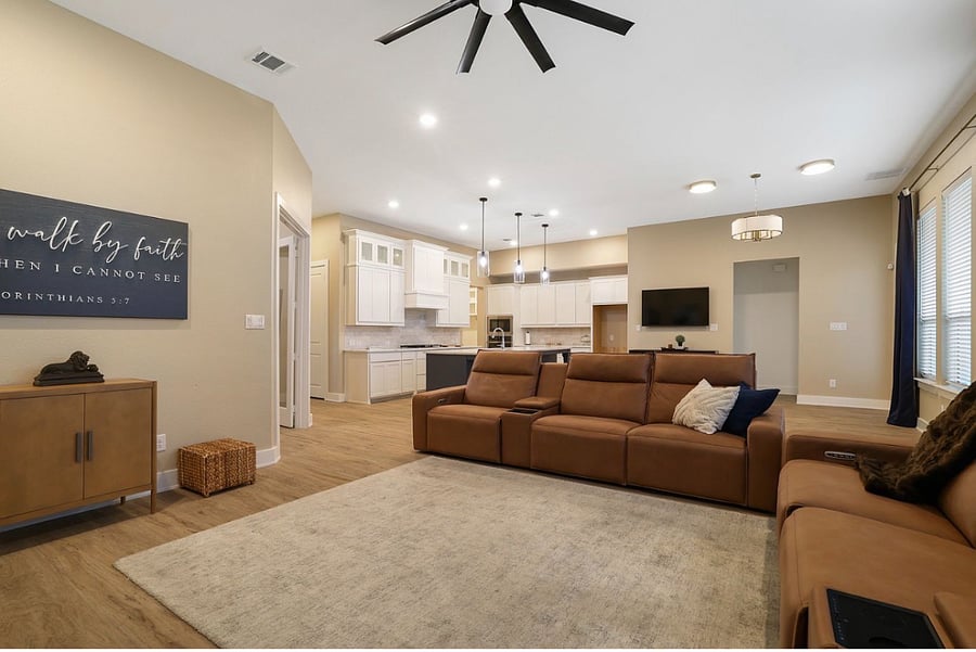 Furnished Finder property 1027342_1 photo 4