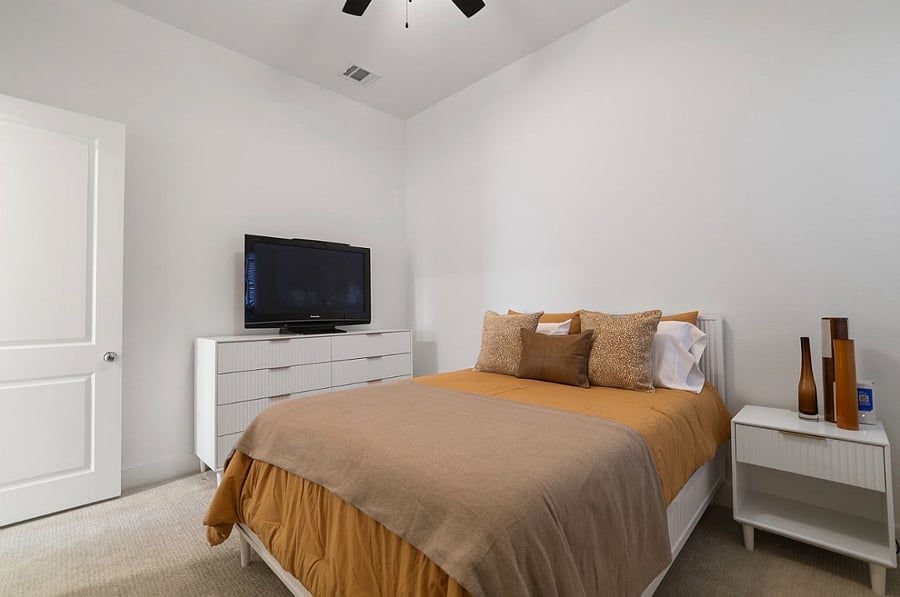 Furnished Finder property 1027342_1 photo 12