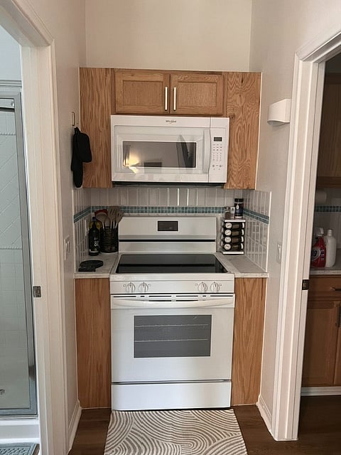 Furnished Finder property 1027344_1 photo 7