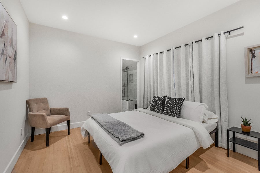 Furnished Finder property 1027363_1 photo 12