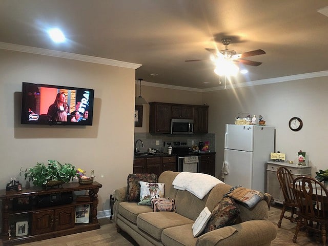 Furnished Finder property 1027383_1 photo 9