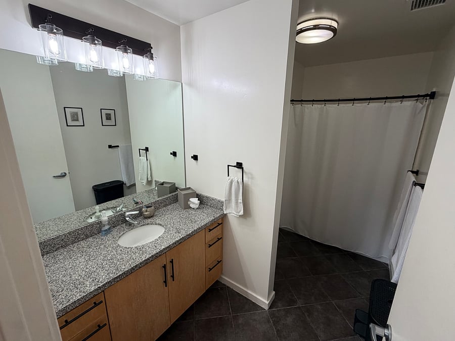 Furnished Finder property 1027410_1 photo 13