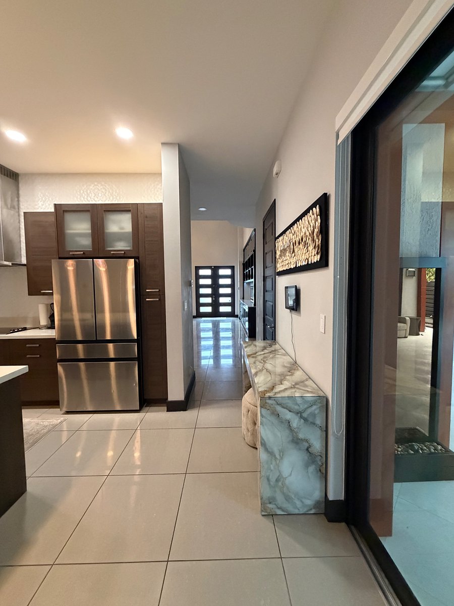 Furnished Finder property 1027417_1 photo 37