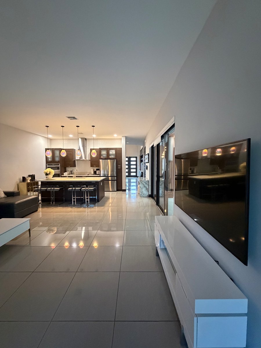 Furnished Finder property 1027417_1 photo 36