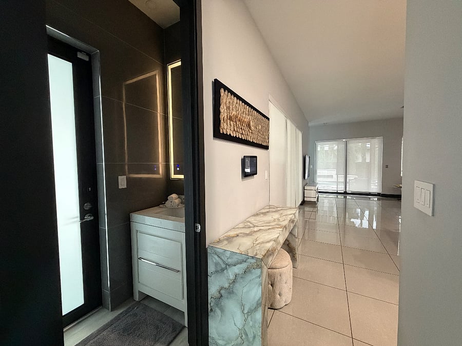 Furnished Finder property 1027417_1 photo 39
