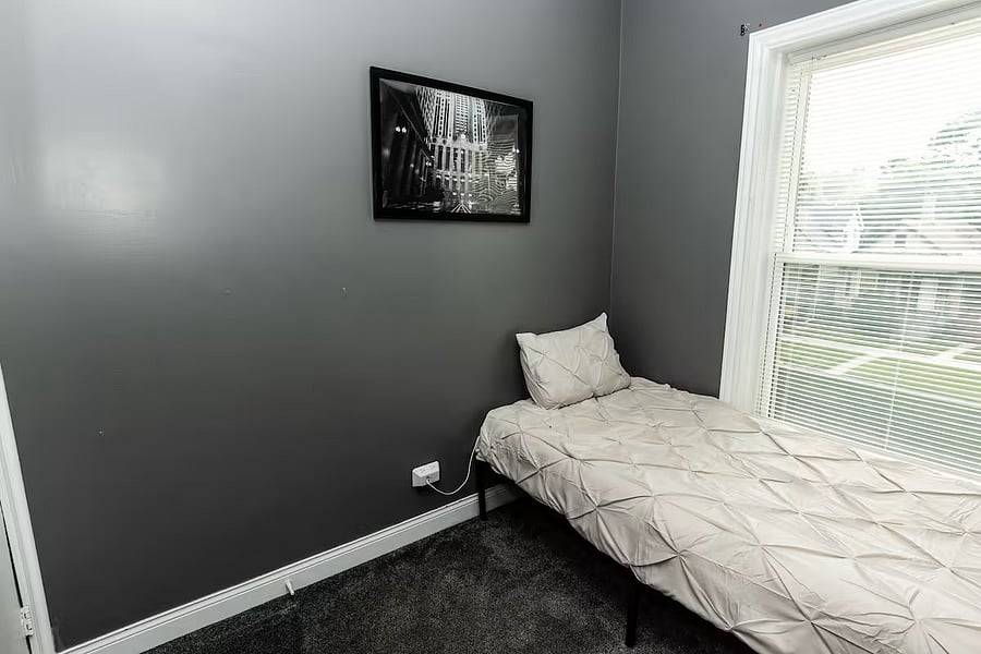 Furnished Finder property 1027477_1 photo 8