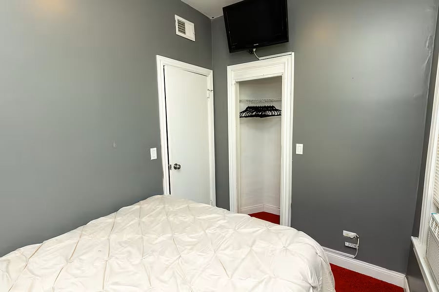 Furnished Finder property 1027477_1 photo 14