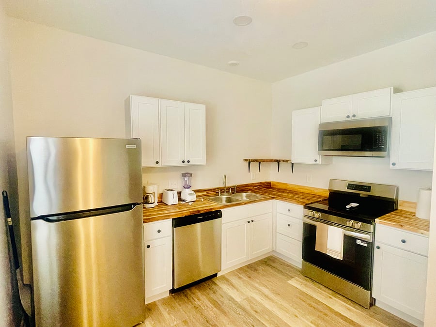 Furnished Finder property 1027495_1 photo 2