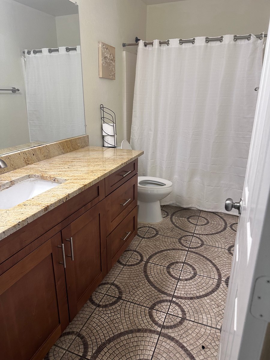 Furnished Finder property 1027497_1 photo 13