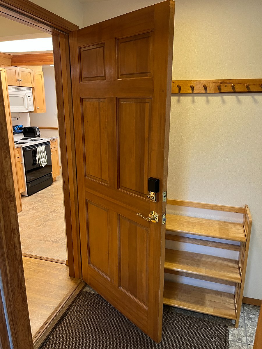 Furnished Finder property 1027508_1 photo 4