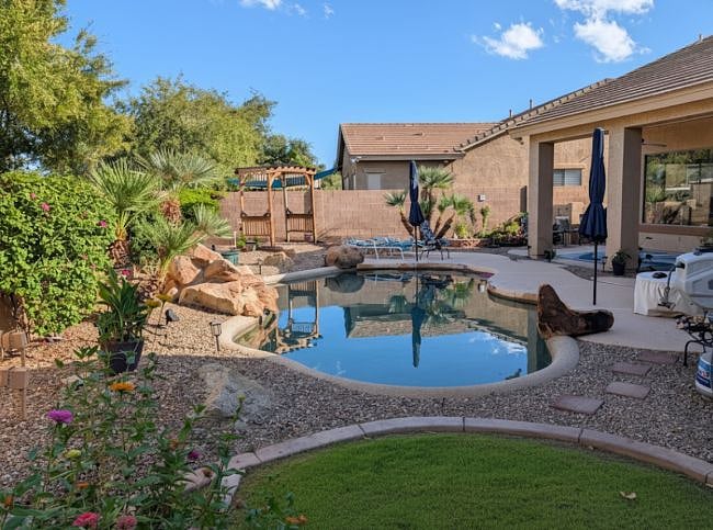 Furnished Finder property 1027517_1 photo 14