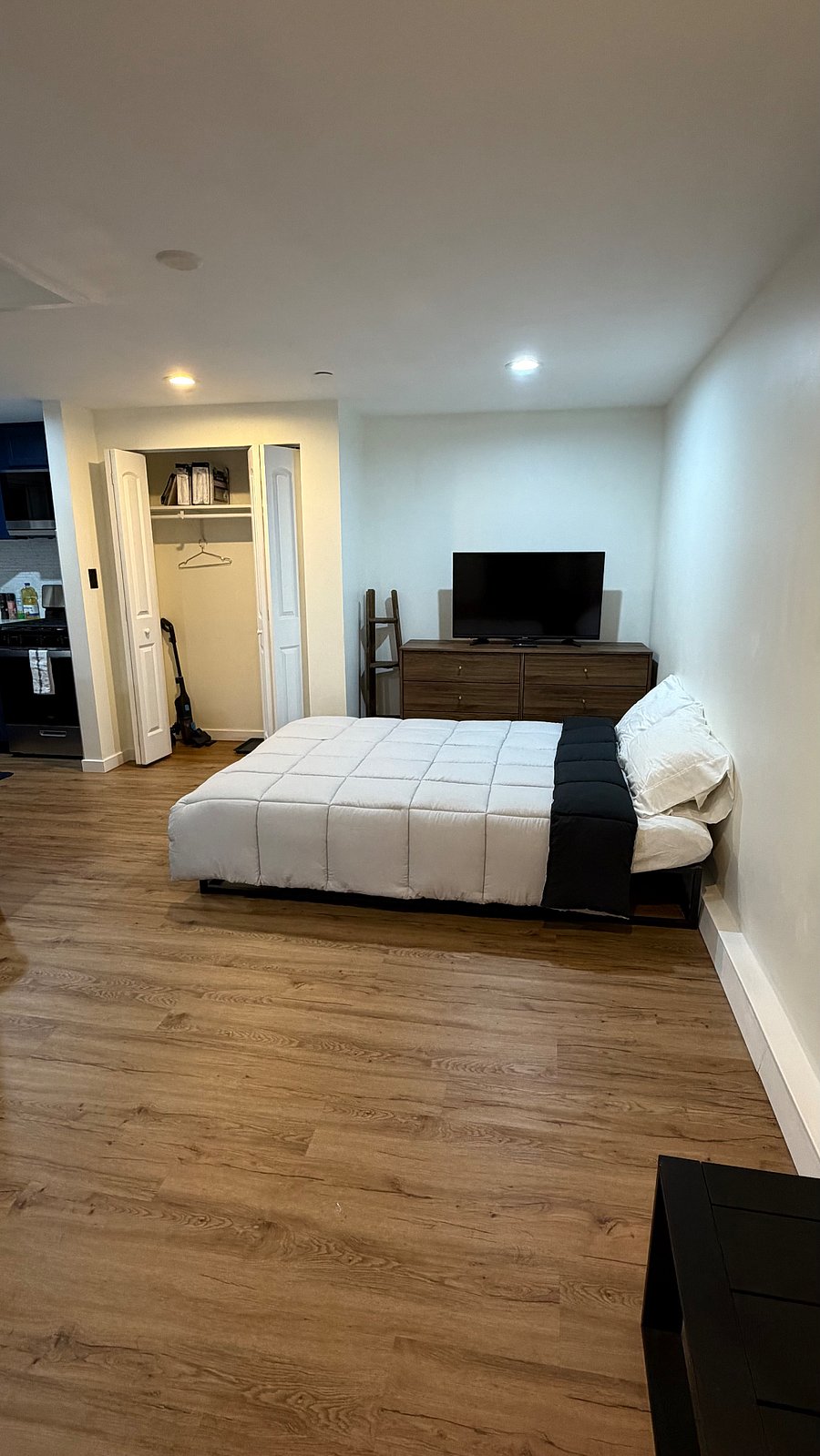 Furnished Finder property 1027525_1 photo 9