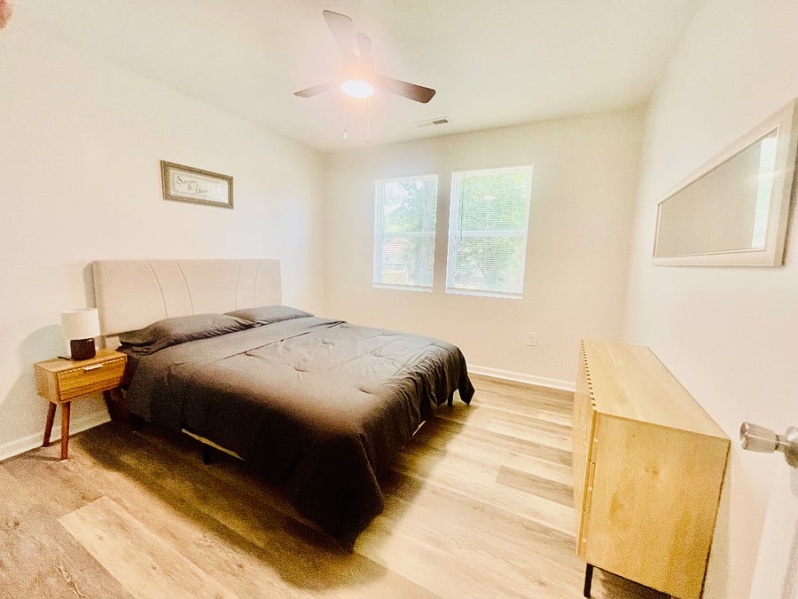Furnished Finder property 1027532_1 photo 2