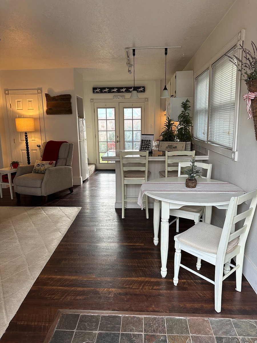 Furnished Finder property 1027587_1 photo 8