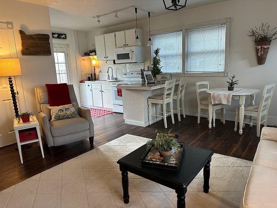 Furnished Finder property 1027587_1 photo 9