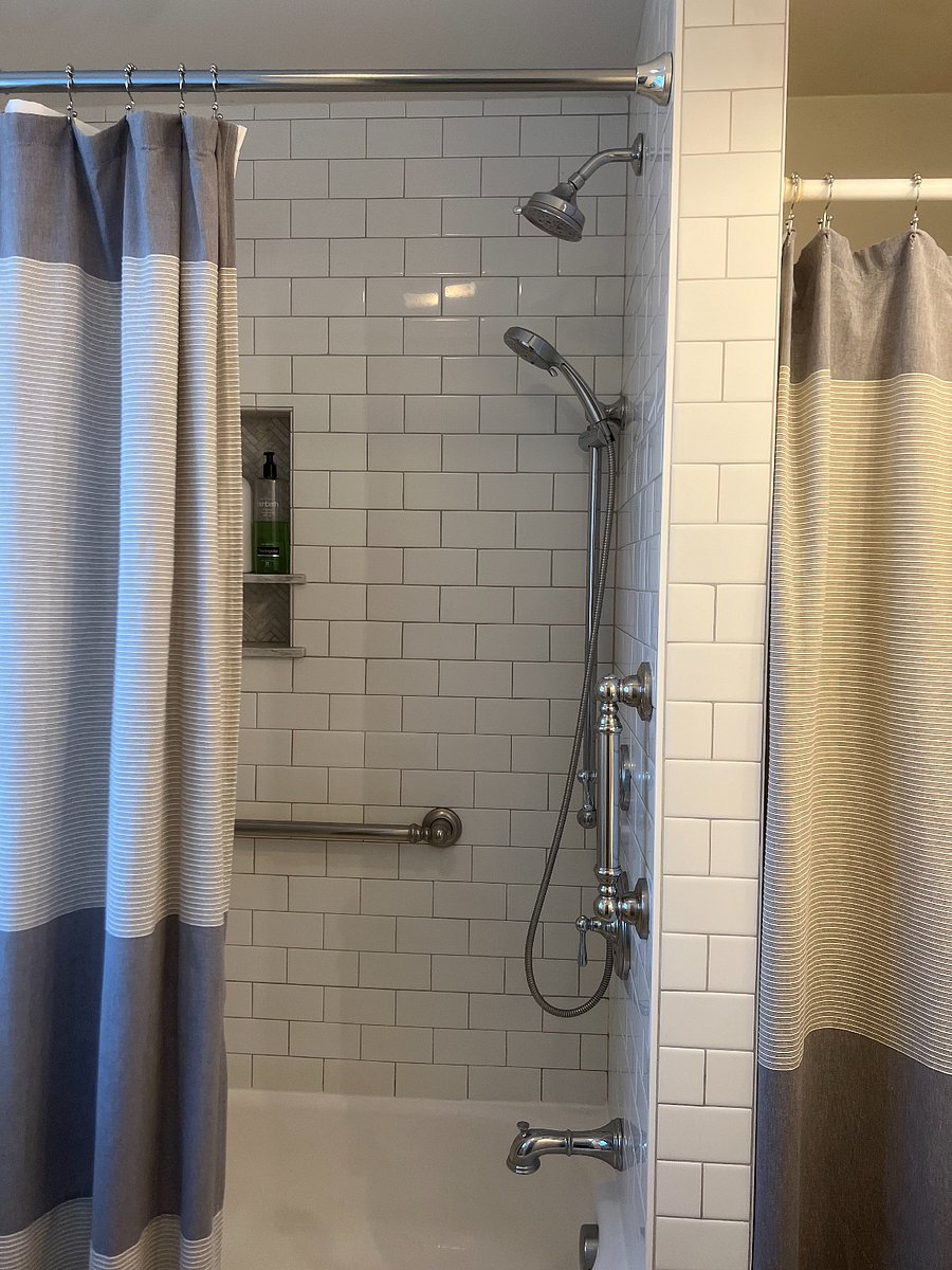 Furnished Finder property 1027587_1 photo 23