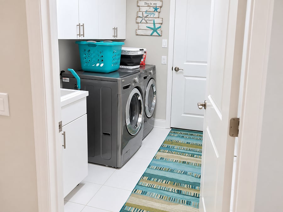 In-unit washer and dryer make everyday life easy-especially for month-long and extended stays.