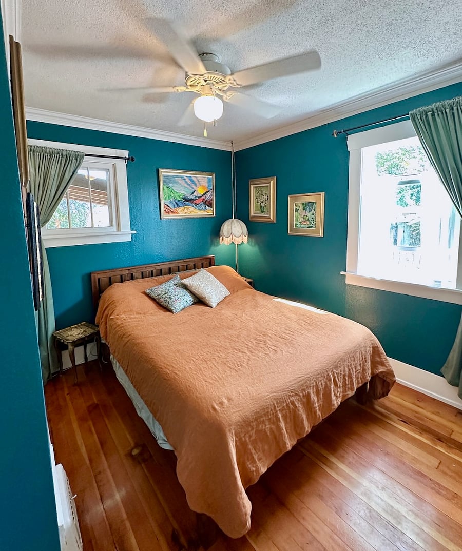 Main bedroom (upstairs, main house)