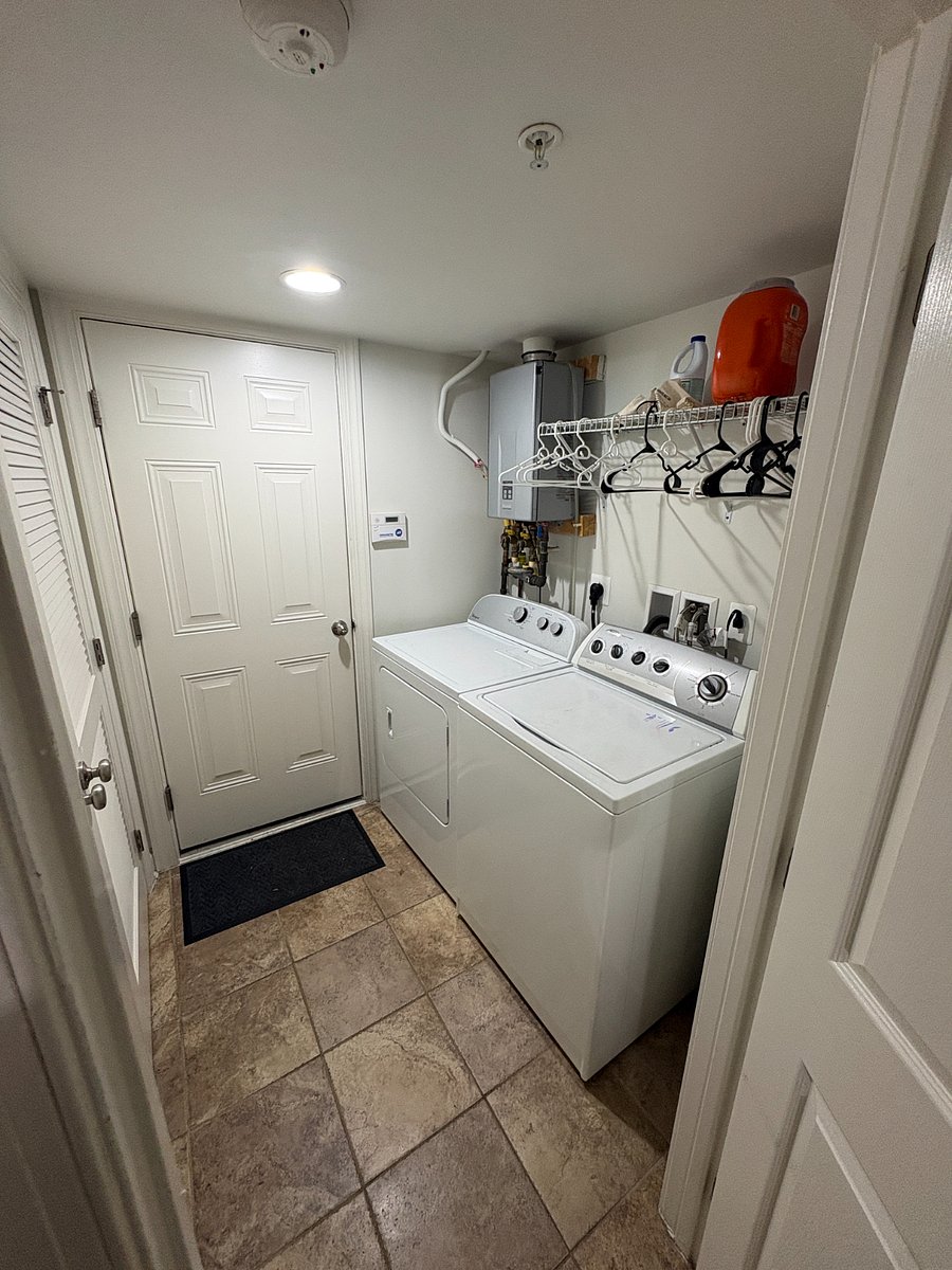 Furnished Finder property 1027631_1 photo 9