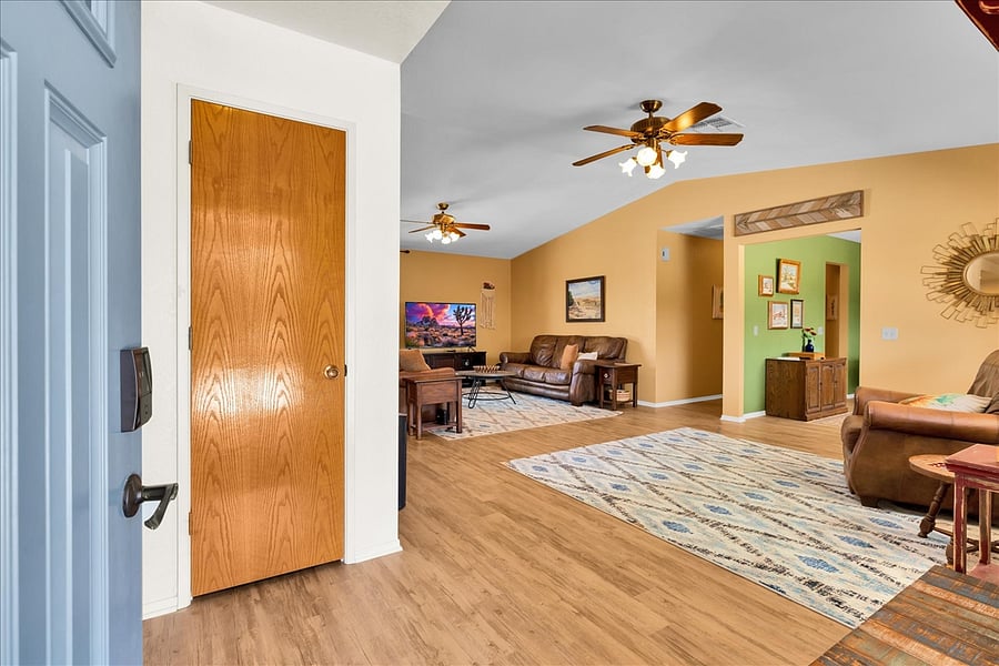 Furnished Finder property 1027635_1 photo 8