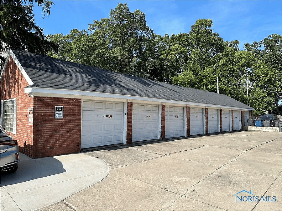 Private dedicated covered parking garage (key fob access)