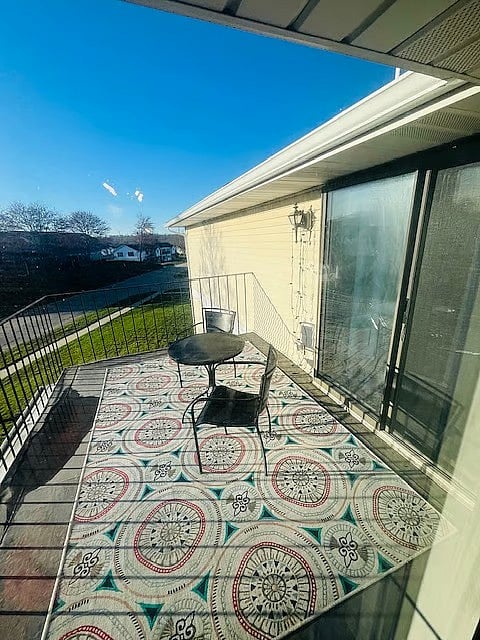 Furnished Finder property 1027668_1 photo 12