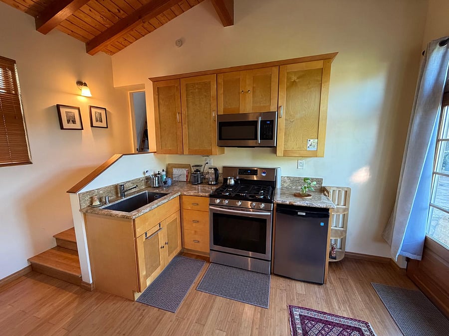 Furnished Finder property 1027671_1 photo 9