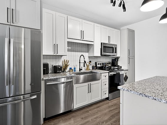 Furnished Finder property 1027674_1 photo 13