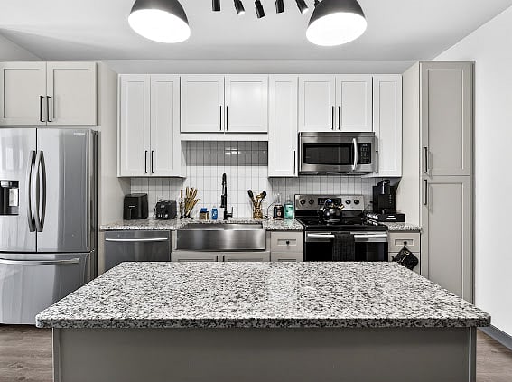 Furnished Finder property 1027674_1 photo 16