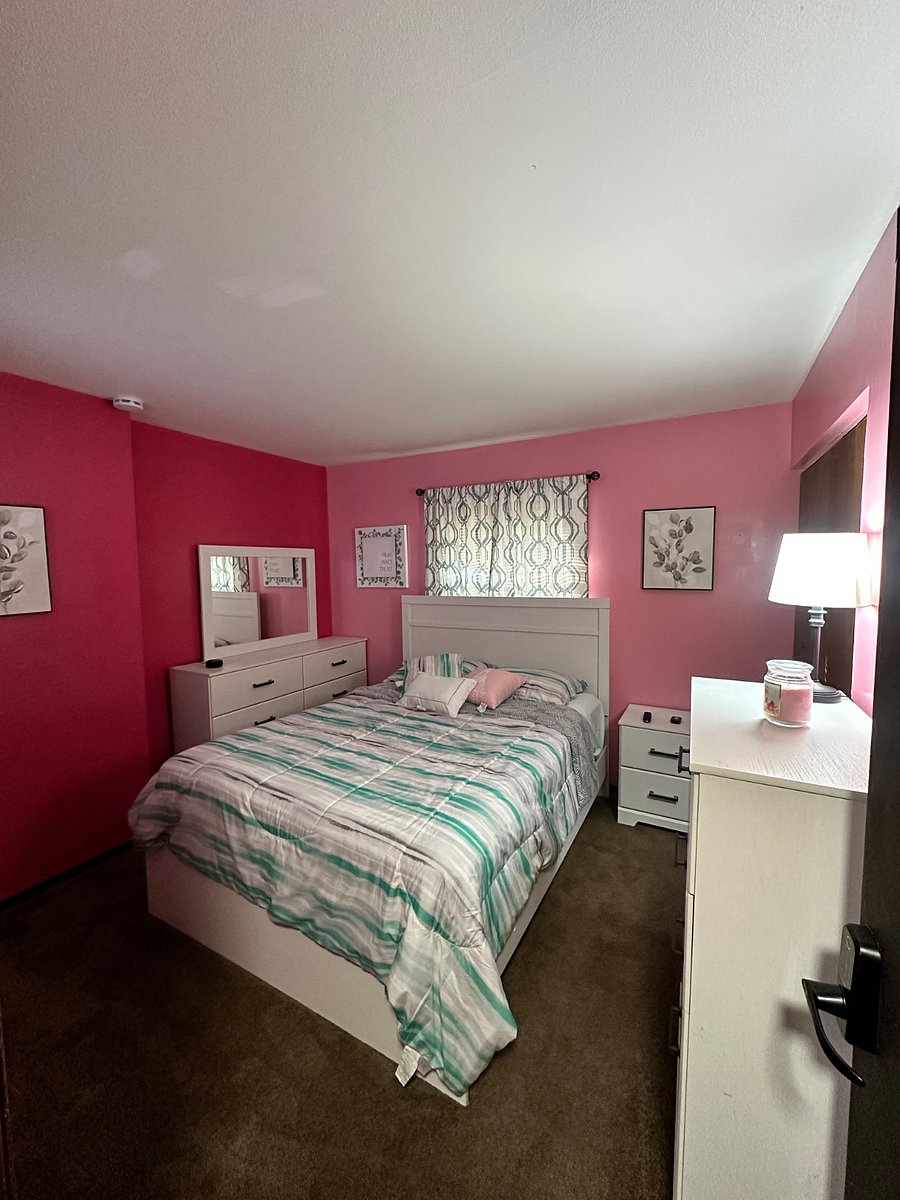 Furnished Finder property 1027700_1 photo 4