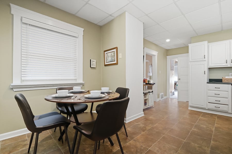 Kitchen dining table