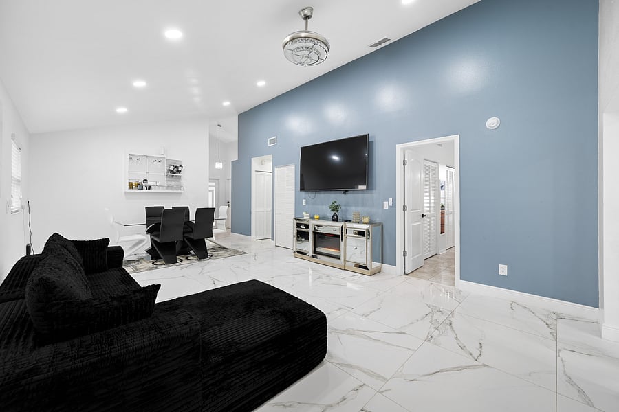 Furnished Finder property 1027724_1 photo 44