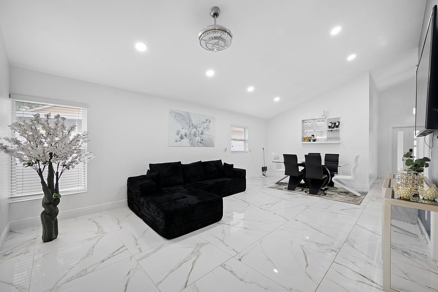 Furnished Finder property 1027724_1 photo 43