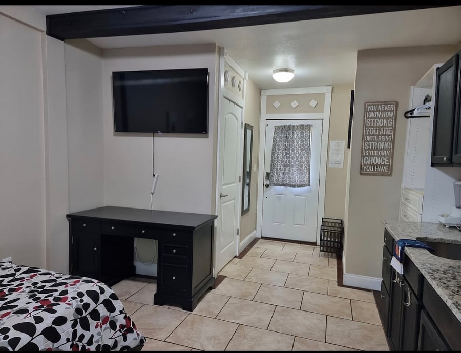 Furnished Finder property 1027725_2 photo 6