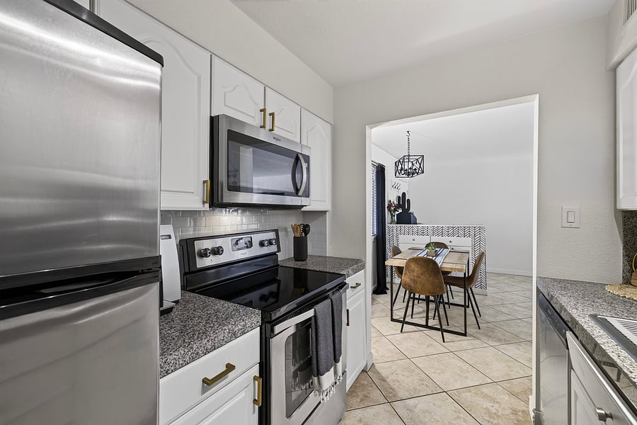 Furnished Finder property 1027729_1 photo 3