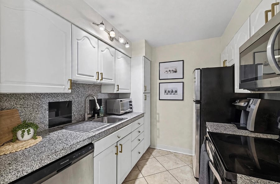 Furnished Finder property 1027729_1 photo 5