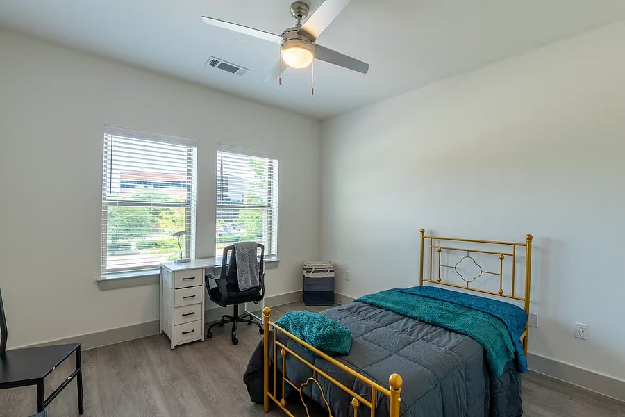 Furnished Finder property 1027767_1 photo 5