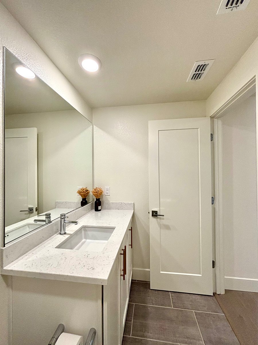 Furnished Finder property 1027768_1 photo 13