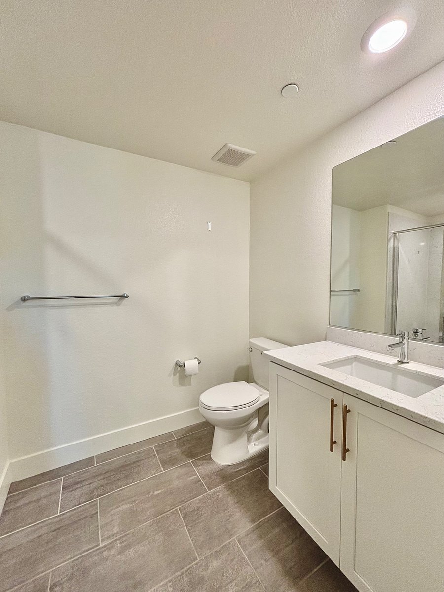 Furnished Finder property 1027768_1 photo 26