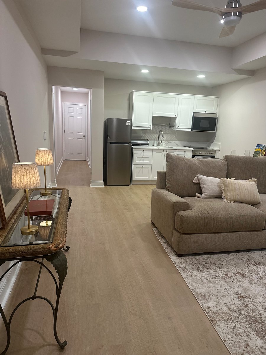 Furnished Finder property 1027770_1 photo 3