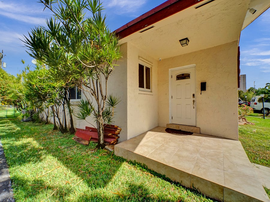 Furnished Finder property 1027777_1 photo 20