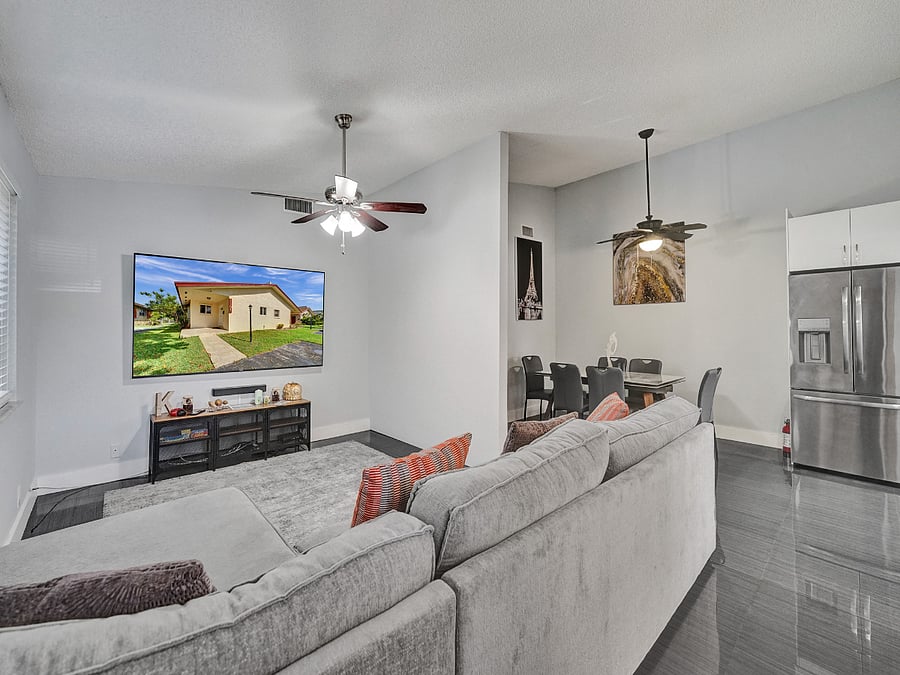 Furnished Finder property 1027777_1 photo 17