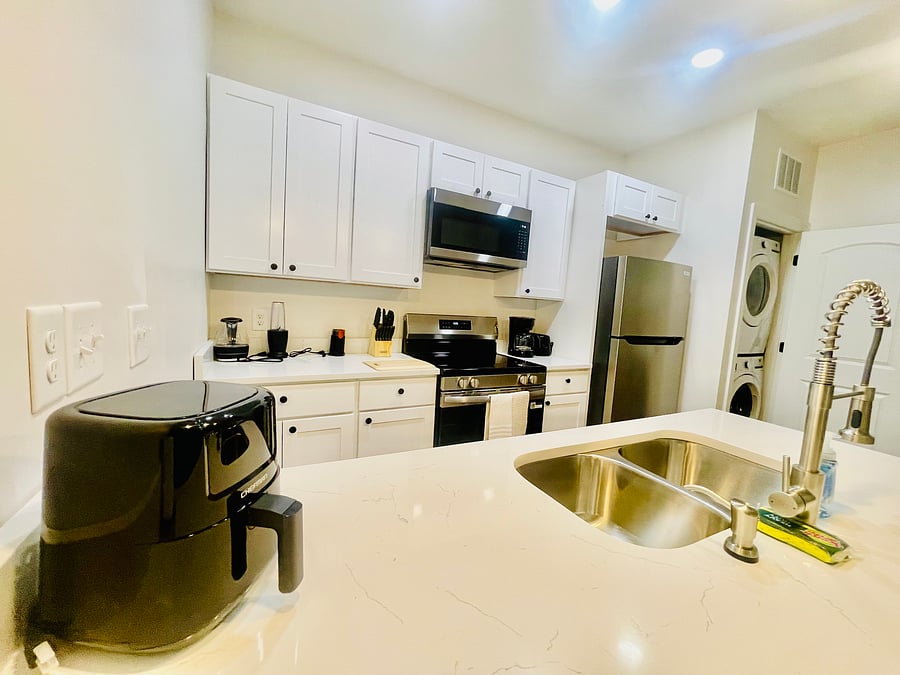 Furnished Finder property 1027786_1 photo 16