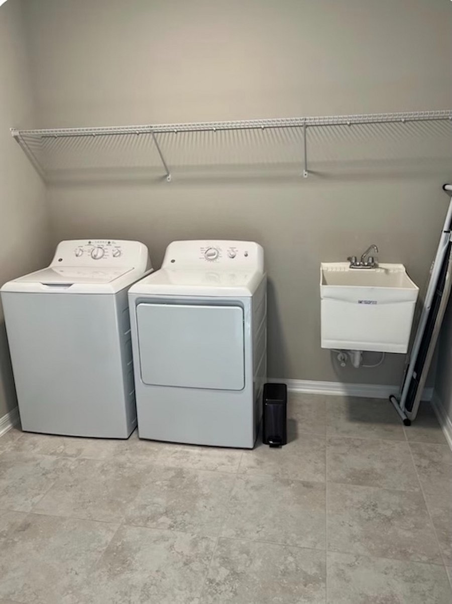 Furnished Finder property 1027796_1 photo 9