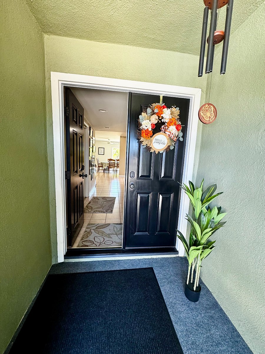 Furnished Finder property 1027798_1 photo 6