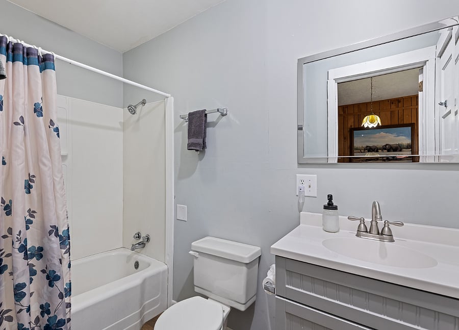 Bath attached to Queen bed